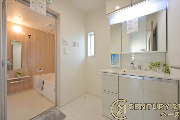 生駒市真弓４丁目２号棟／新築一戸建