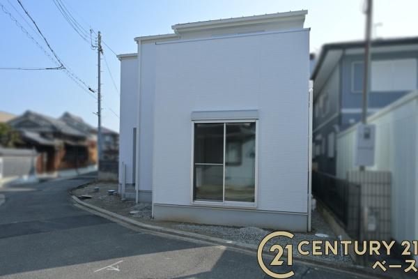 大和郡山市小泉町／新築一戸建