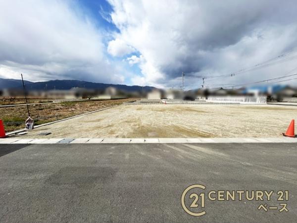 大和高田市西坊城３号地建築条件なし土地