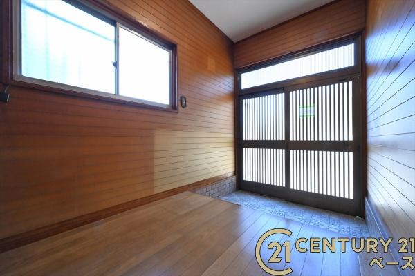 生駒市俵口町の中古一戸建て