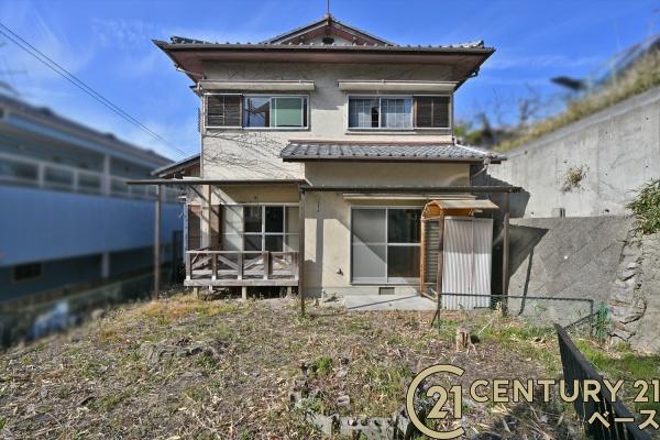 生駒市俵口町の中古一戸建て