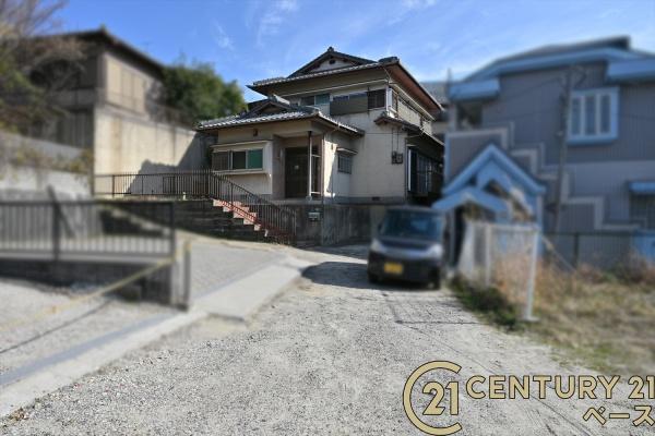 生駒市俵口町の中古一戸建て