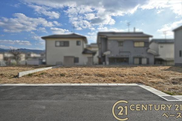 桜井市西之宮１０号地建築条件なし土地