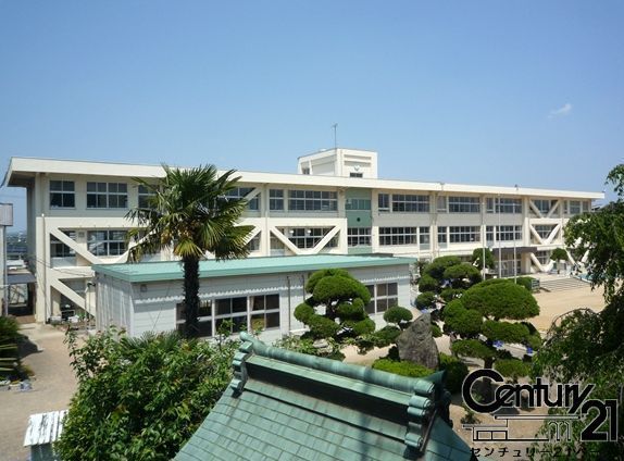 グローバル二上駅前(香芝市立二上小学校)