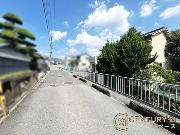 天理市櫟本町　建築条件なし土地