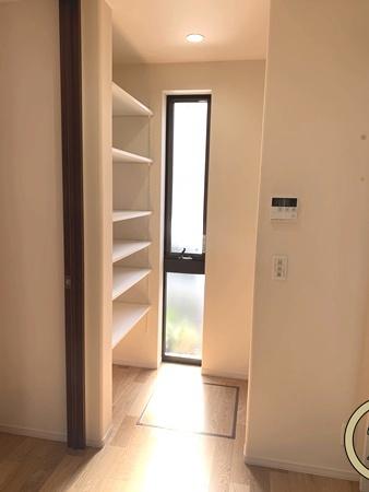 生駒市小明町の中古一戸建て