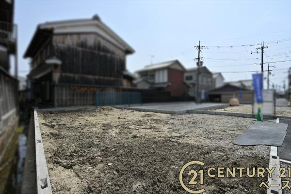 リーブルガーデン小室２号棟／新築一戸建
