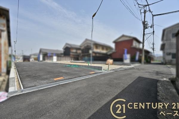 リーブルガーデン小室２号棟／新築一戸建