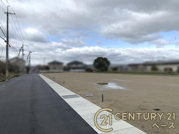 北葛城郡広陵町萱野５号地　建築条件なし土地