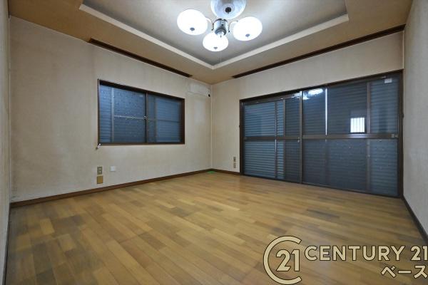 生駒郡平群町若葉台３丁目の中古一戸建て