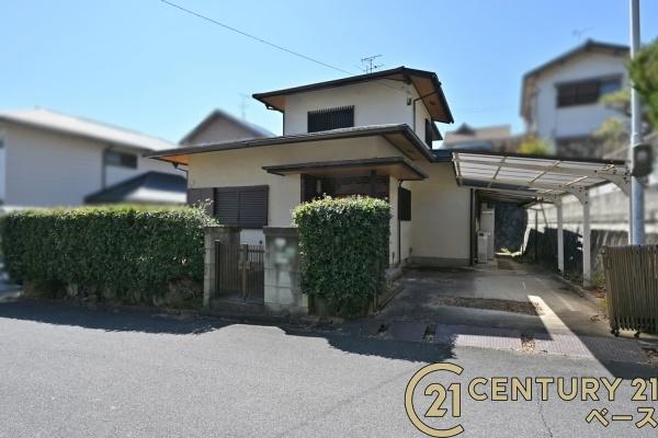 生駒郡平群町若葉台３丁目　一戸建