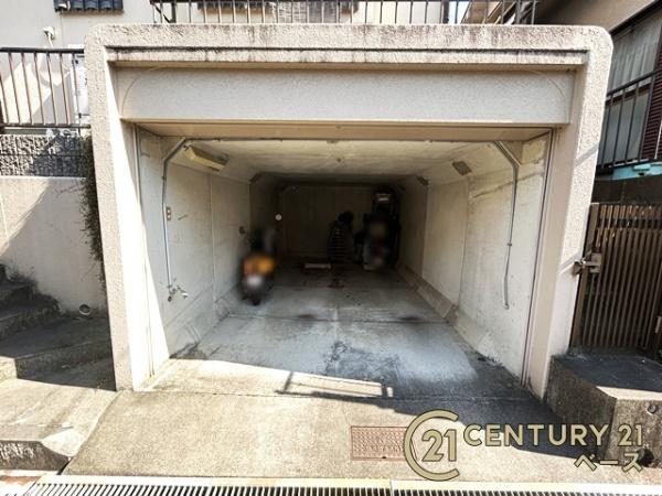 北葛城郡上牧町緑ケ丘１丁目　一戸建