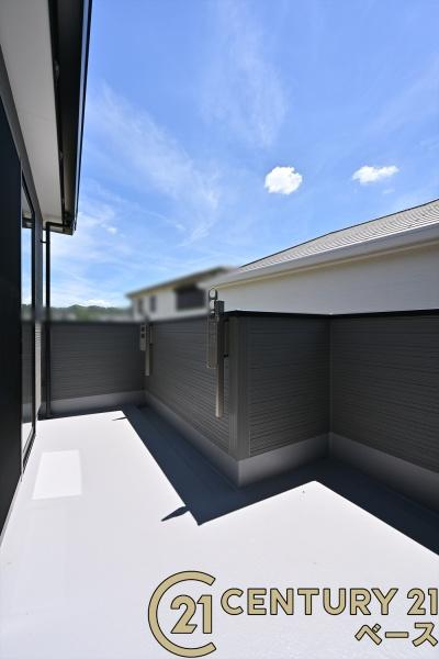 ファーストタウン有里町１号棟／新築一戸建