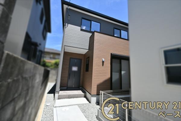 ファーストタウン有里町１号棟／新築一戸建