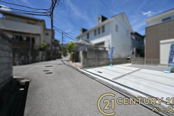 ファーストタウン有里町１号棟／新築一戸建