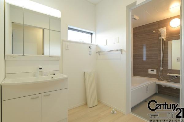クレイドルガーデン関屋北／新築一戸建