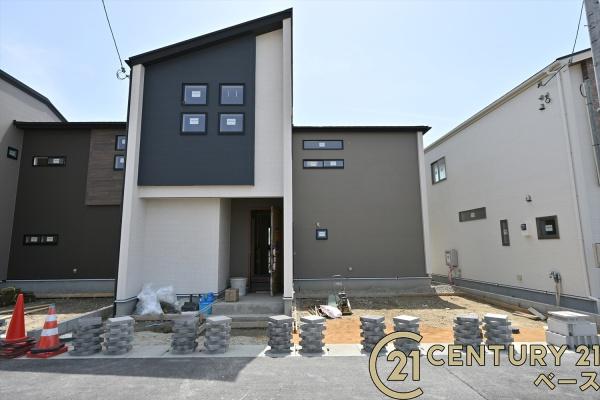 天理市前栽町３号棟／新築一戸建