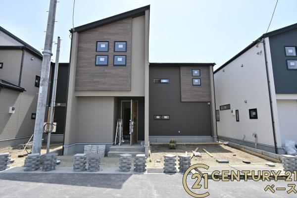 天理市前栽町４号棟／新築一戸建
