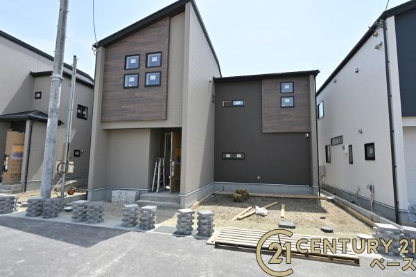 天理市前栽町４号棟／新築一戸建