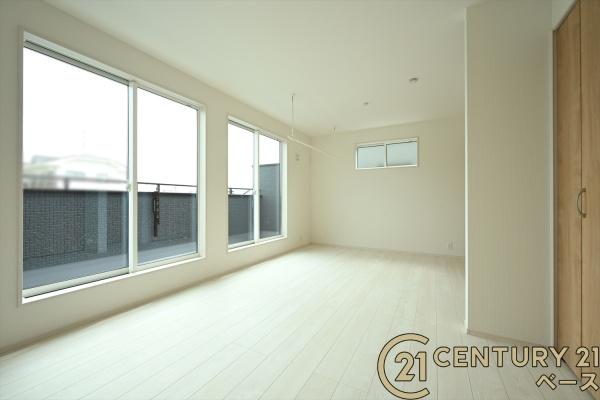 天理市前栽町６号棟／新築一戸建