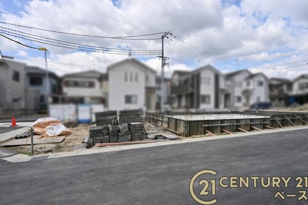 リーブルガーデン三里１号棟／新築一戸建