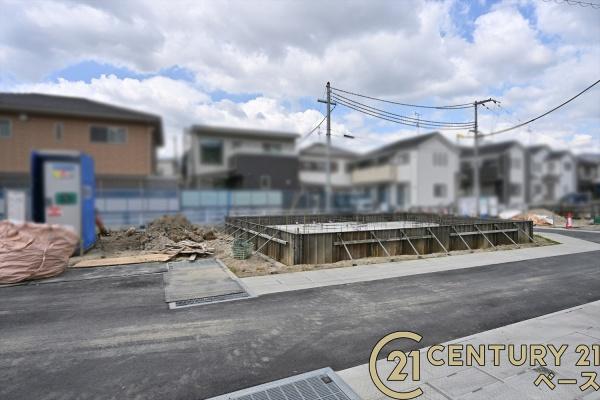 リーブルガーデン三里２号棟／新築一戸建