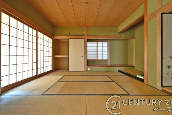 橿原市中町の中古一戸建て