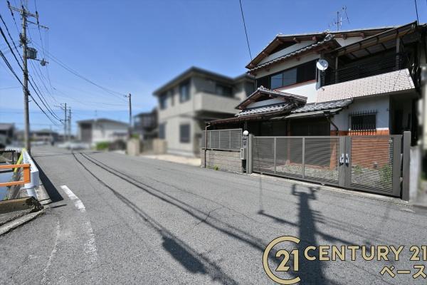 葛城市北花内の中古一戸建て
