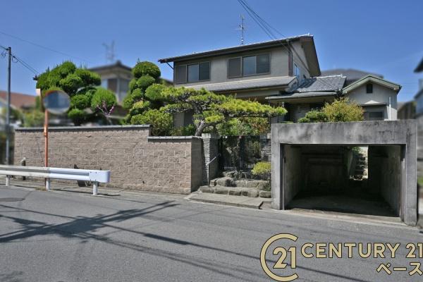 生駒郡斑鳩町龍田西３丁目の中古一戸建