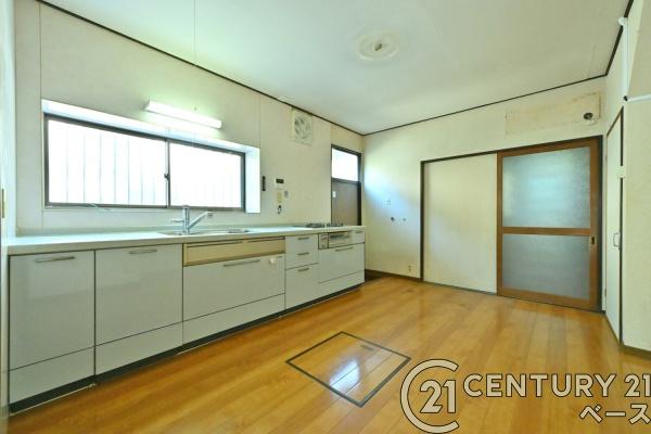 生駒郡斑鳩町龍田西３丁目の中古一戸建て