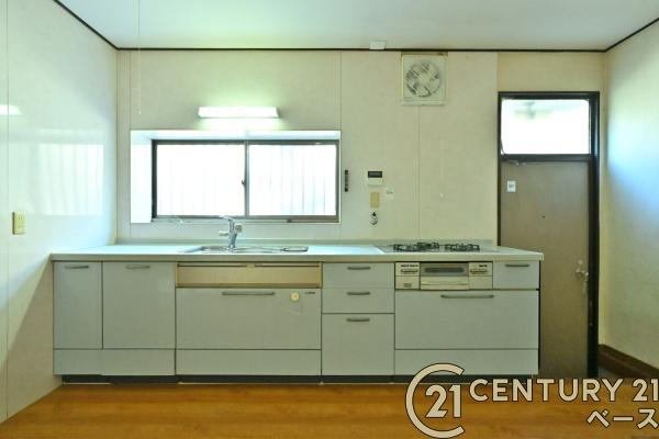 生駒郡斑鳩町龍田西３丁目の中古一戸建