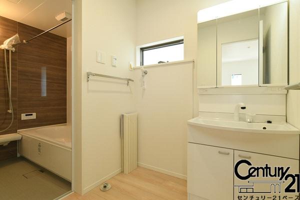 クレイドルガーデン中山町２号棟／新築一戸建