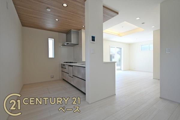 奈良市平松５丁目３号棟／新築一戸建