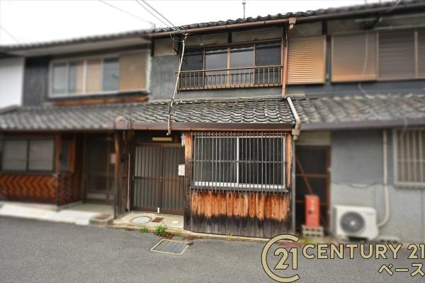 橿原市北八木町２丁目の中古テラスハウス