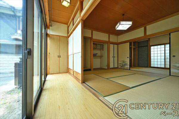 磯城郡三宅町大字伴堂の中古一戸建て