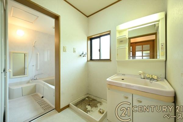 磯城郡三宅町大字伴堂の中古一戸建て