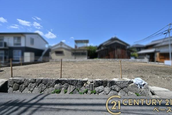 橿原市曲川町１丁目の土地
