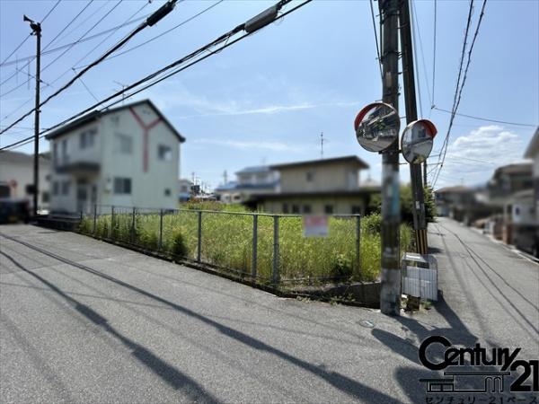 北葛城郡上牧町松里園３丁目　建築条件なし土地