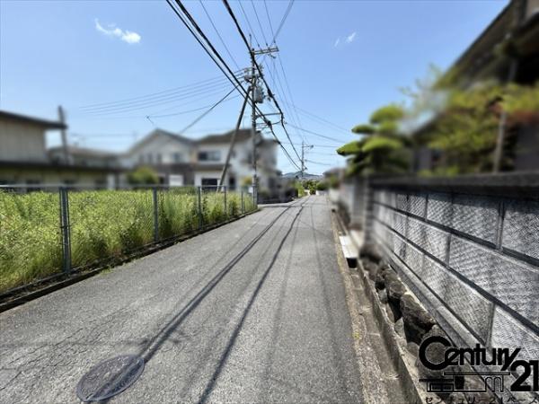 北葛城郡上牧町松里園３丁目　建築条件なし土地