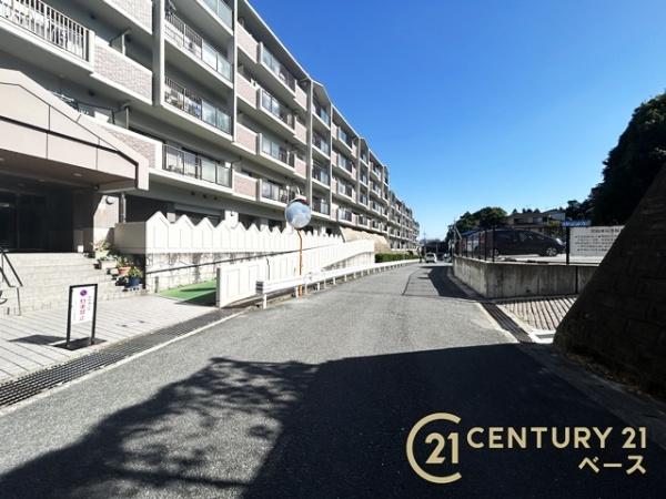 ラウンドヒルズ生駒Ｂ棟