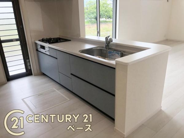 リーブルガーデン西坊城３号棟／新築一戸建