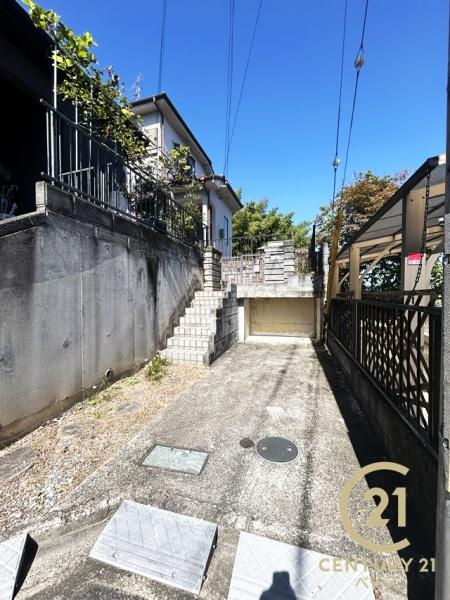 生駒市有里町の中古一戸建て