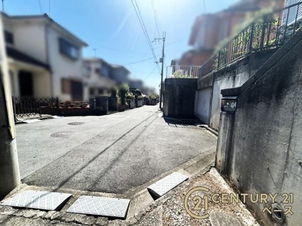 生駒市有里町の中古一戸建て