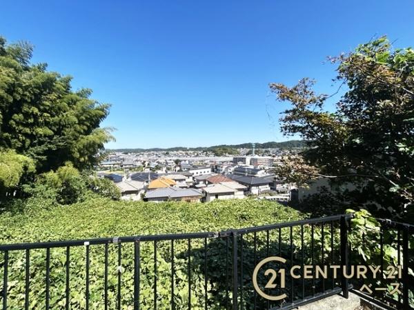 生駒市有里町の中古一戸建て