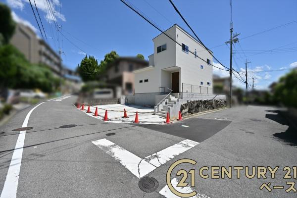 奈良市富雄北３丁目／新築一戸建