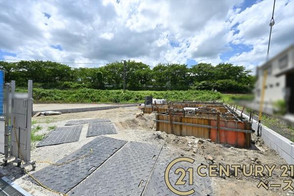 リナージュ鴨口町２号棟／新築一戸建