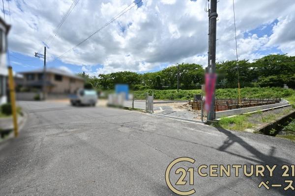 リナージュ鴨口町２号棟／新築一戸建