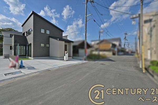 リナージュ鴨口町２号棟／新築一戸建