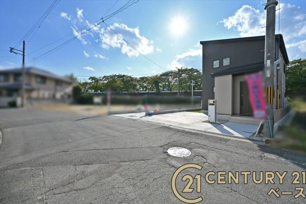 リナージュ鴨口町２号棟／新築一戸建