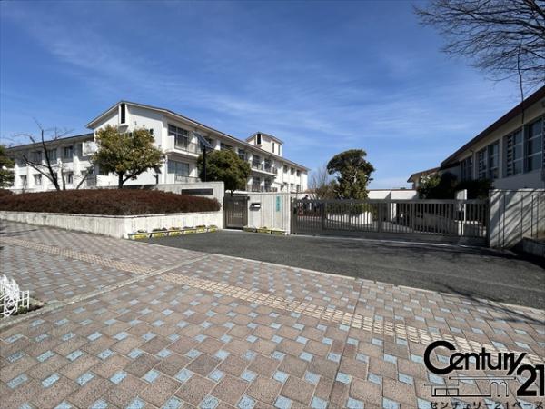 北葛城郡王寺町太子３丁目の土地(王寺町立王寺南義務教育学校太子学舎)